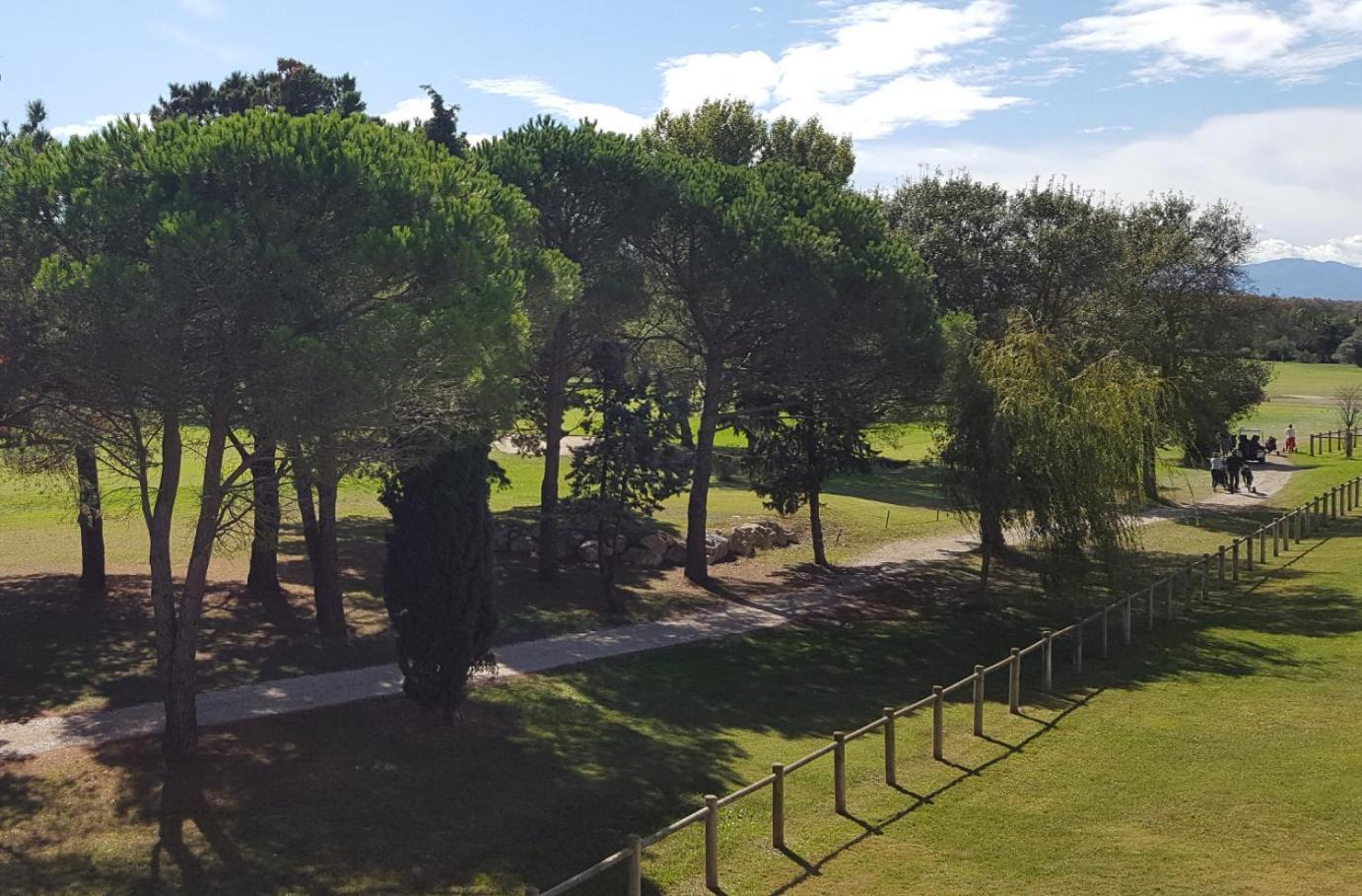 Vert Paradis - Vue Apaisante Sur Golf, Pins Parasols, 2E Etage - 80 M2 Dont Terrasse Avec Pergola, 2 Chambres, 3Et Iles, 3 Clim, Wifi - Piscine, Parking Et Park A Velos, Ascenseur - En Option Linge, Menage - Pistes Cyclables, Mer A Proximite 생시프리앙 외부 사진